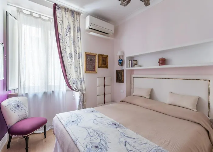 아파트 La Casa Di Nina In Via Veneto